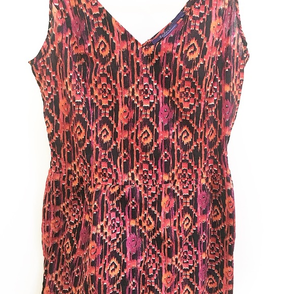 ⭐️Miley Cyrus Romper ⭐️ - Picture 3 of 3